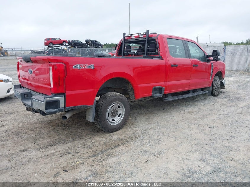 1FT7W2BA1REE46172 2024 FORD F250 photo no. 4