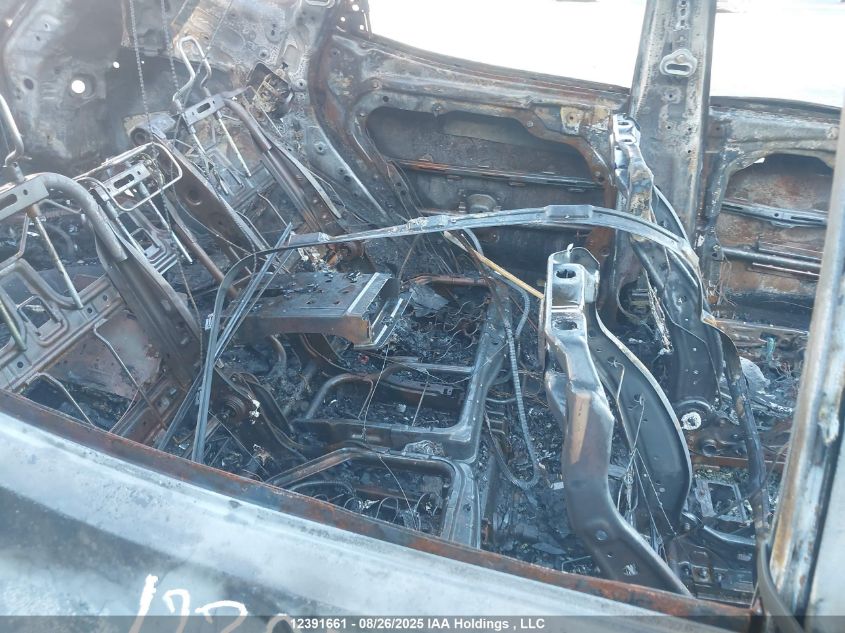 2016 Hyundai Santa Fe Sport 2.0T Se VIN: 5XYZUDLA4GG334317 Lot: 12391661