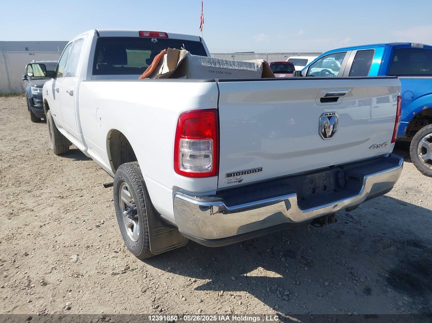 3C63R3HL7KG583417 2019 RAM 3500 photo no. 3