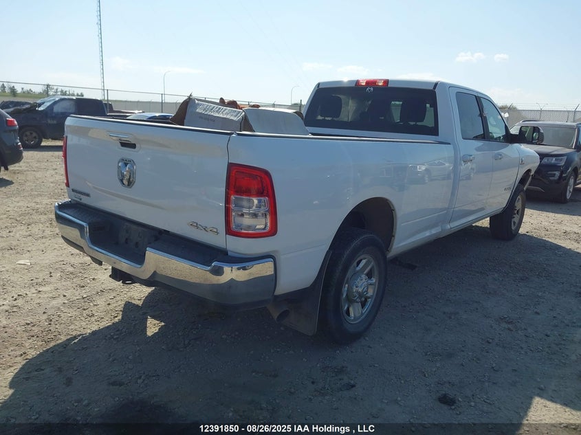 3C63R3HL7KG583417 2019 RAM 3500 photo no. 4