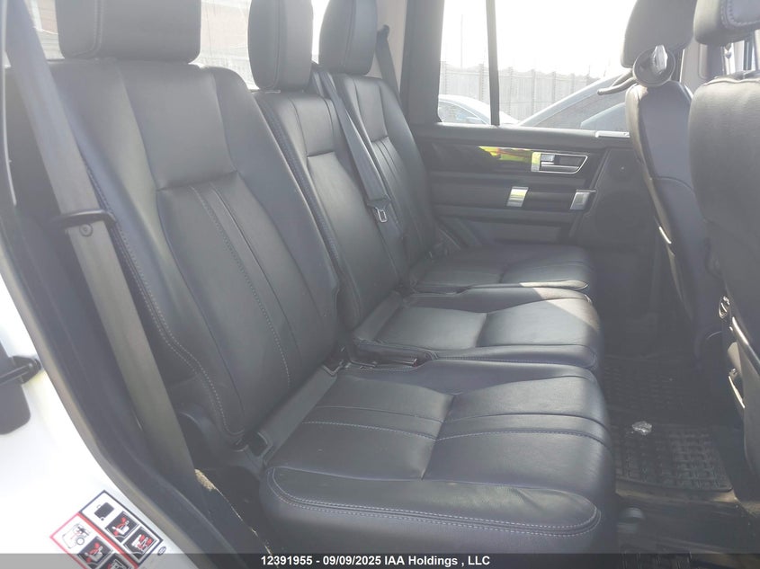 SALAG2V63FA757110 2015 LAND ROVER LR4 photo no. 8