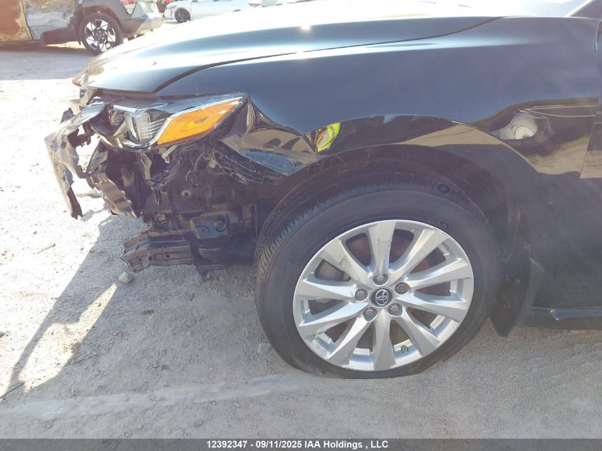 2018 Toyota Camry Se VIN: 4T1B11HK6JU033687 Lot: 12392347