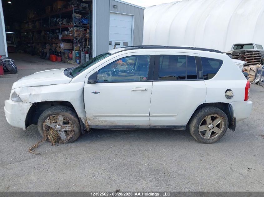 2010 Jeep Compass Sport/North VIN: 1J4NF4FBXAD520702 Lot: 12392562