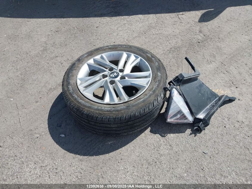 2019 Hyundai Elantra VIN: KMHD84LF1KU738866 Lot: 12392638