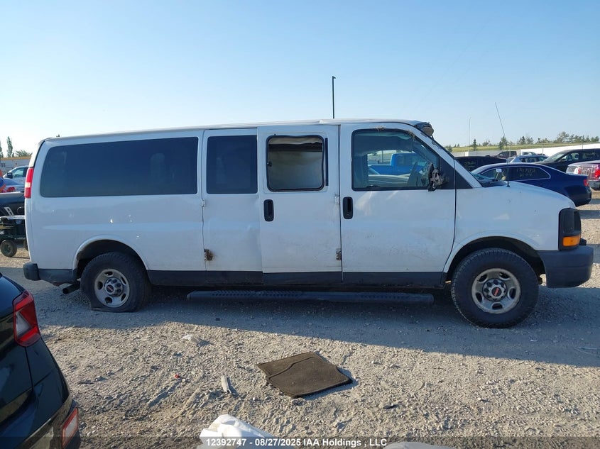 1GJHG39K581220222 2008 GMC SAVANA photo no. 14