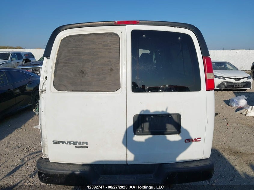 1GJHG39K581220222 2008 GMC SAVANA photo no. 16