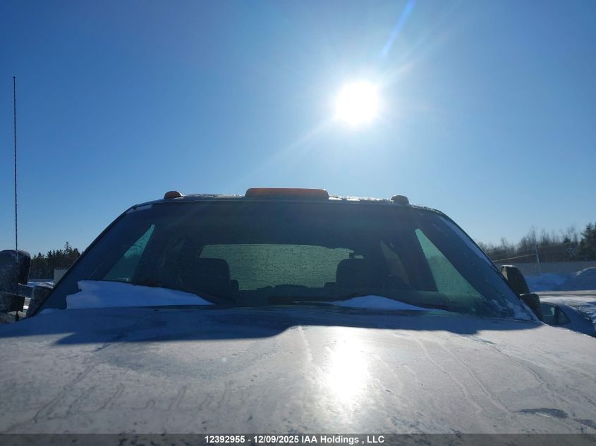 2005 Chevrolet Silverado 3500 Ls/Lt VIN: 1GCJK33215F880563 Lot: 12392955