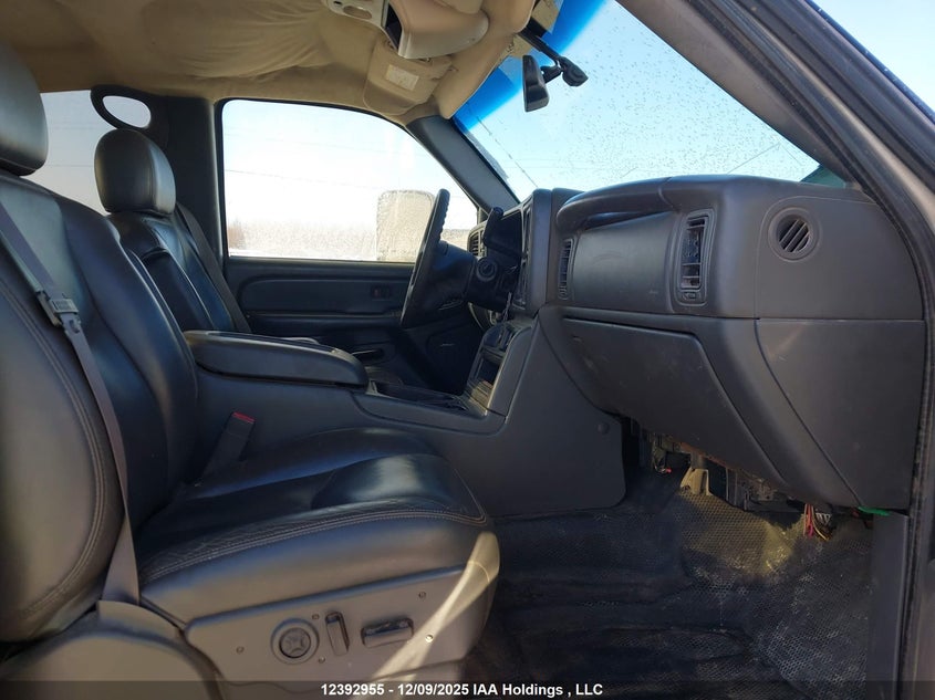 1GCJK33215F880563 2005 CHEVROLET SILVERADO photo no. 5