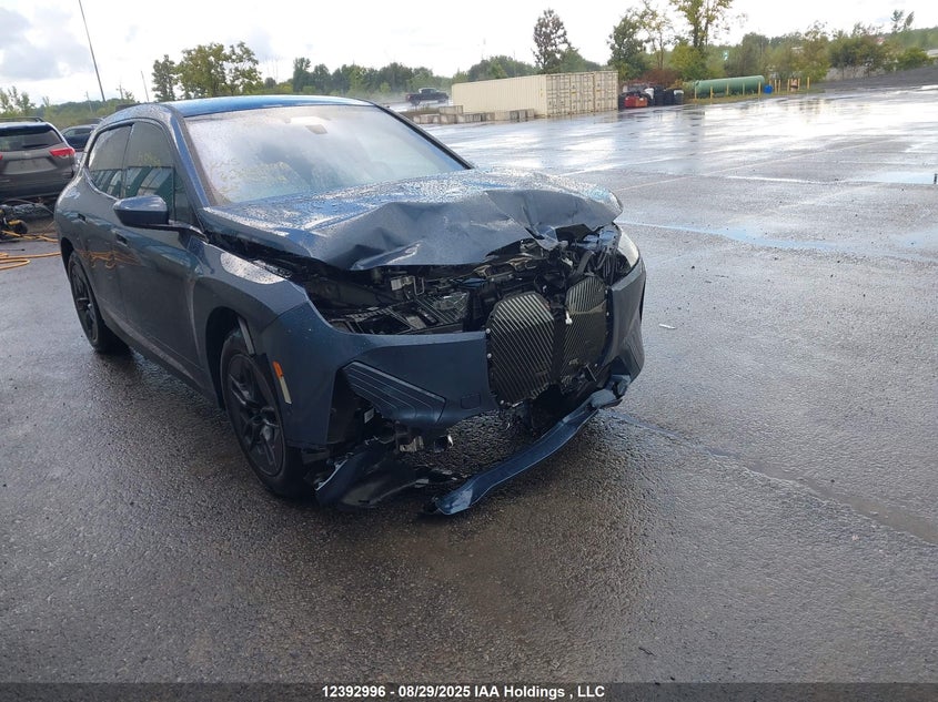 WB543CF08TCV24920 2026 BMW Ix xDrive45 auction photo 1