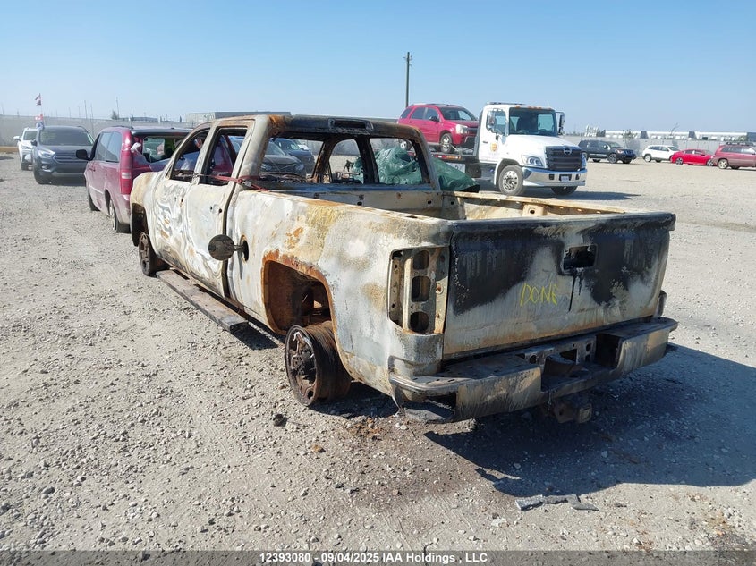 1GC1KUE85GF258462 2016 CHEVROLET SILVERADO photo no. 3