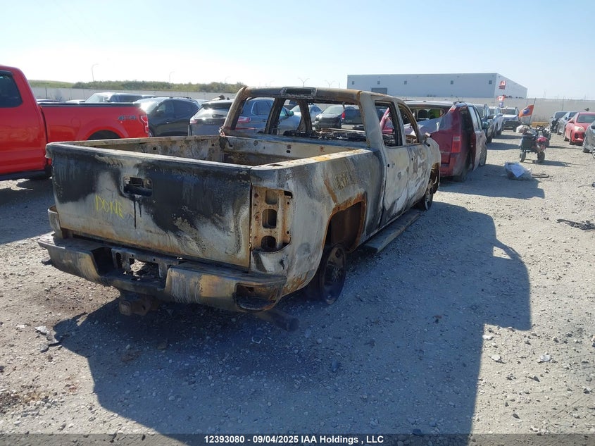 1GC1KUE85GF258462 2016 CHEVROLET SILVERADO photo no. 4