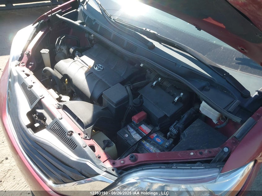 5TDKK3DC2BS034806 2011 TOYOTA SIENNA photo no. 10