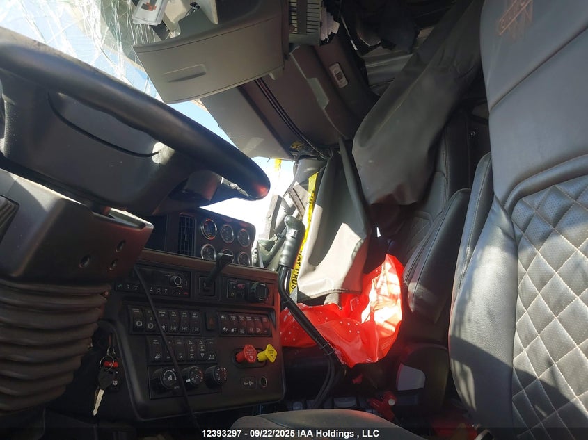 2025 International Hx VIN: 3HSPAAPR3SN792829 Lot: 12393297