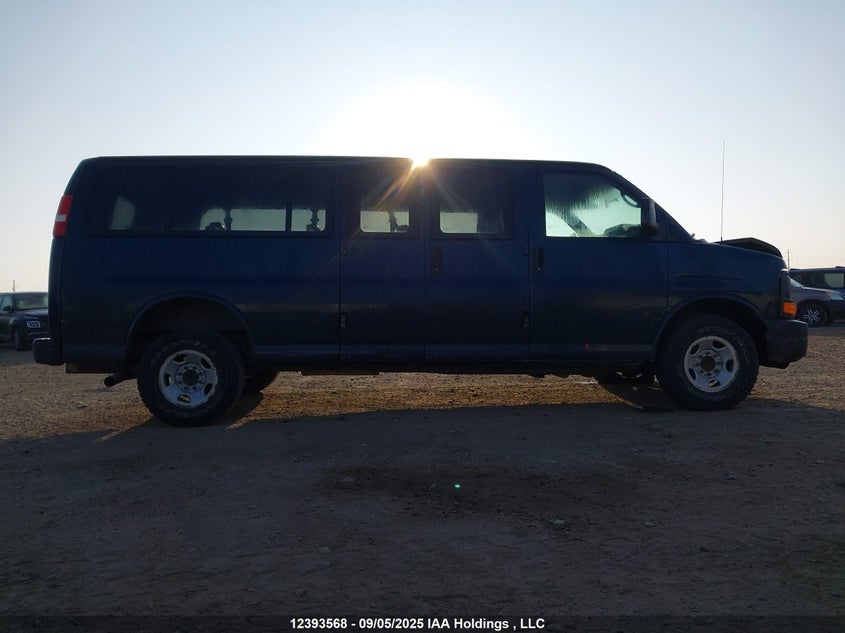 1GA2GZDG4A1130710 2010 CHEVROLET  photo no. 14