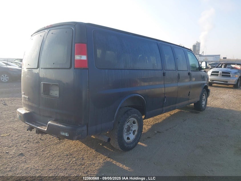 1GA2GZDG4A1130710 2010 CHEVROLET  photo no. 4