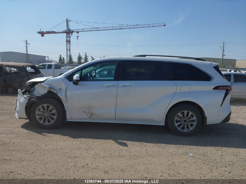 5TDGRKEC8SS236916 2025 TOYOTA SIENNA photo no. 15