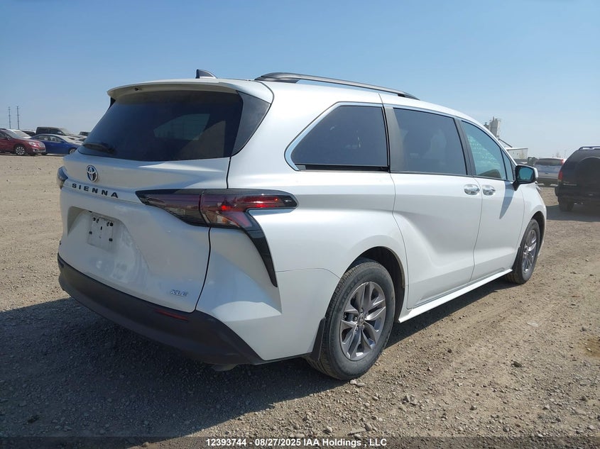 5TDGRKEC8SS236916 2025 TOYOTA SIENNA photo no. 4