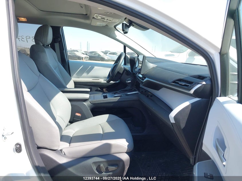 5TDGRKEC8SS236916 2025 TOYOTA SIENNA photo no. 5
