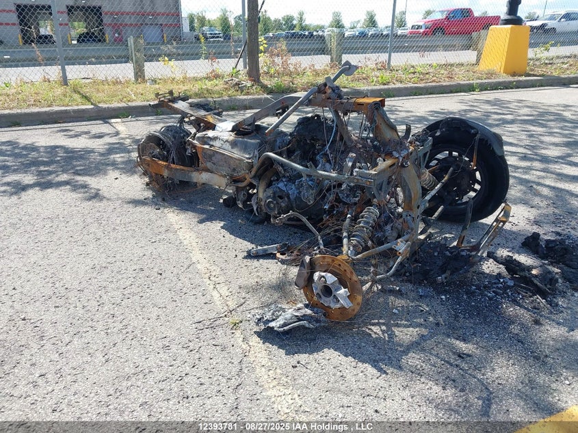 2BXJAWA15BV000877 2011 Can-Am Spyder Roadster Rs auction photo 1