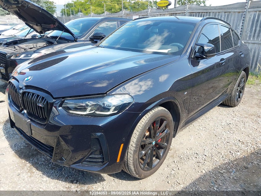 5UX43DT04R9W57273 2024 BMW X4 photo no. 2