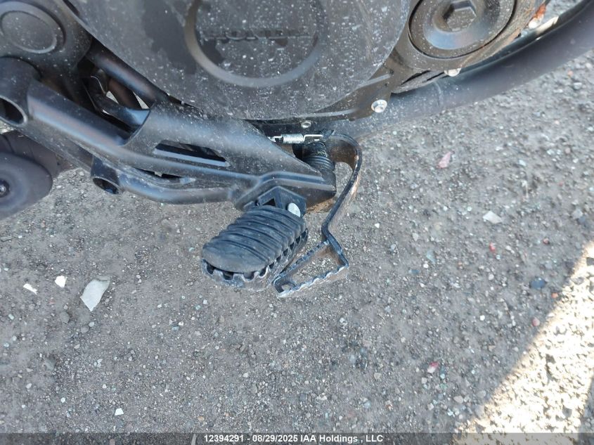 2025 Honda Cmx500 A VIN: MLHPC5660S5800170 Lot: 12394291