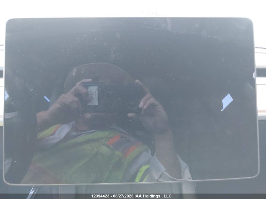 2021 Tesla Model Y Performance VIN: 5YJYGDEFXMF251957 Lot: 12394423