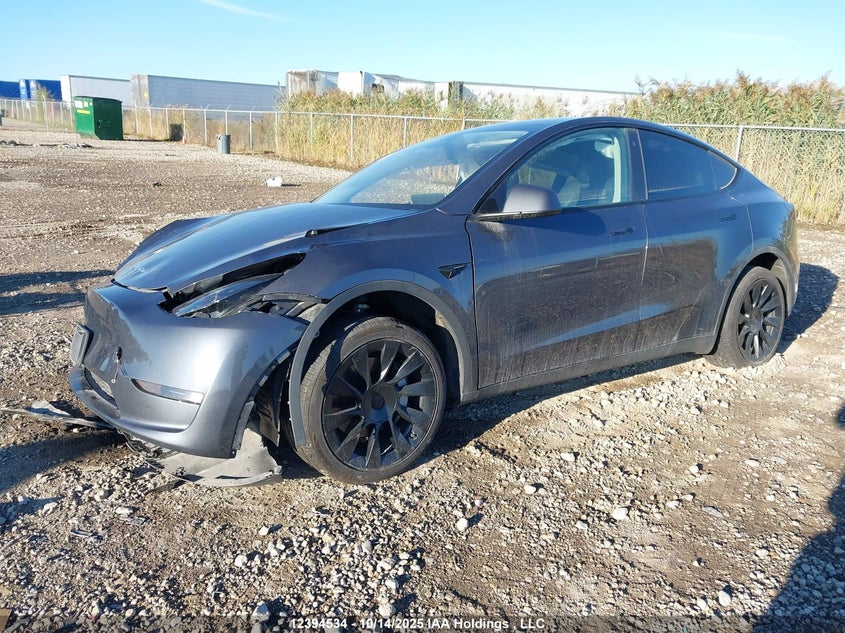 7SAYGDEE6PF644417 2023 TESLA MODEL Y photo no. 2