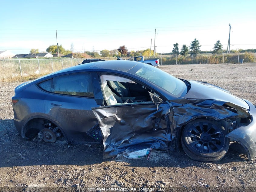 7SAYGDEE6PF644417 2023 TESLA MODEL Y photo no. 6