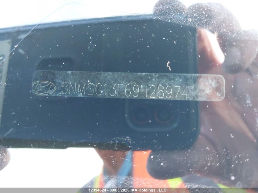 2009 Hyundai Santa Fe Gl VIN: 5NMSG13E69H289741 Lot: 12394624