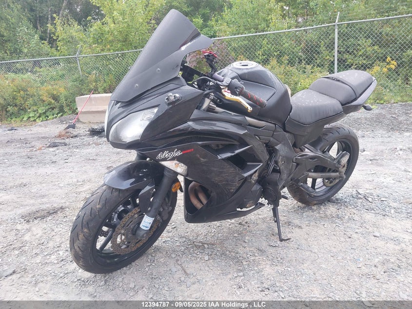 JKAEXEE10CDA03524 2012 KAWASAKI NINJA photo no. 2