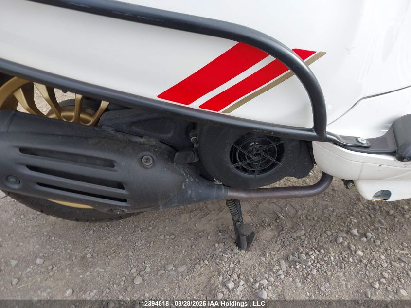 2022 Vespa Primavera/Sprint 150 VIN: ZAPM818G8N5802595 Lot: 12394818