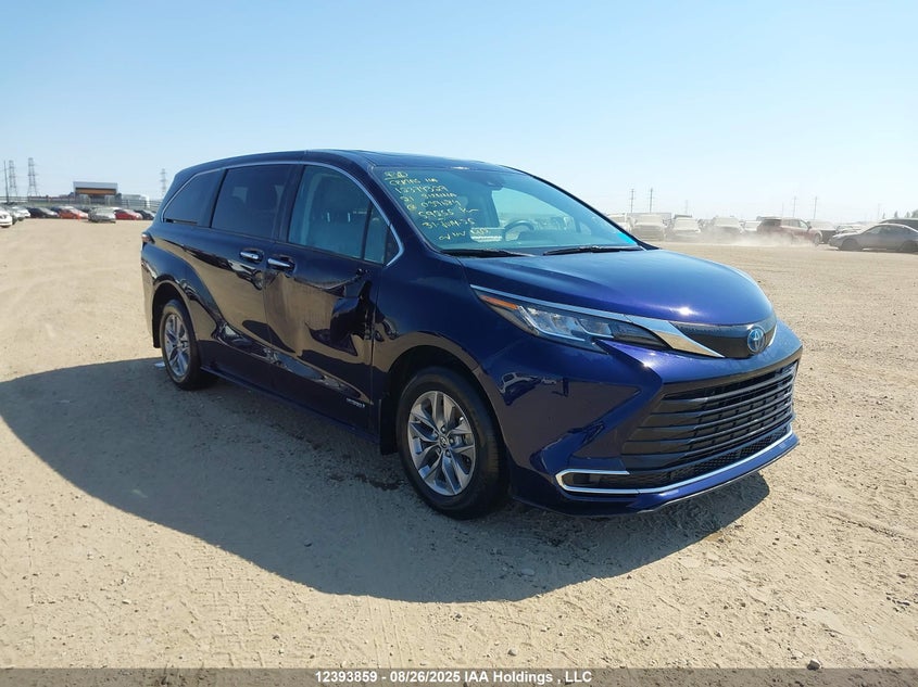 5TDGRKECXMS039684 2021 Toyota Sienna Xle 8-Passenger auction photo 1