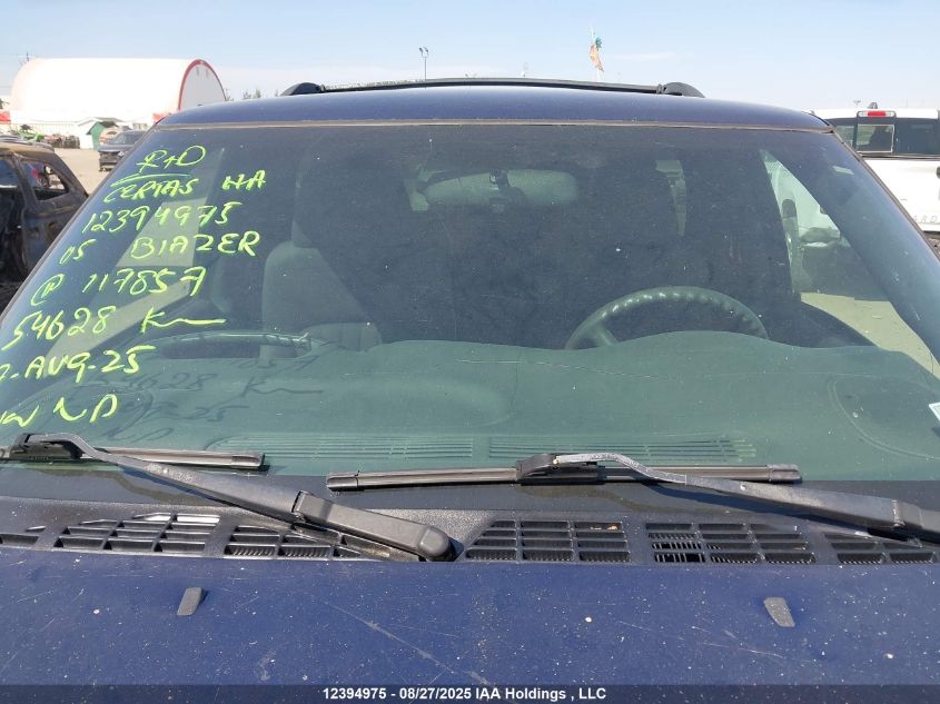 2005 Chevrolet Blazer VIN: 1GNCT18XX5K117857 Lot: 12394975