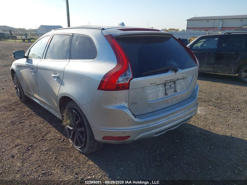 YV4612RK0G2840671 2016 VOLVO XC60 photo no. 3