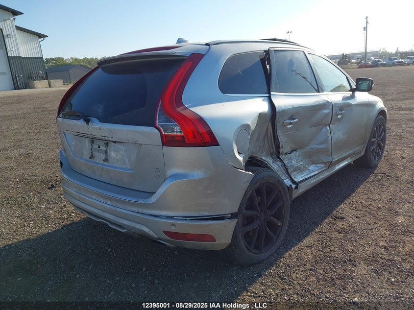 YV4612RK0G2840671 2016 VOLVO XC60 photo no. 4