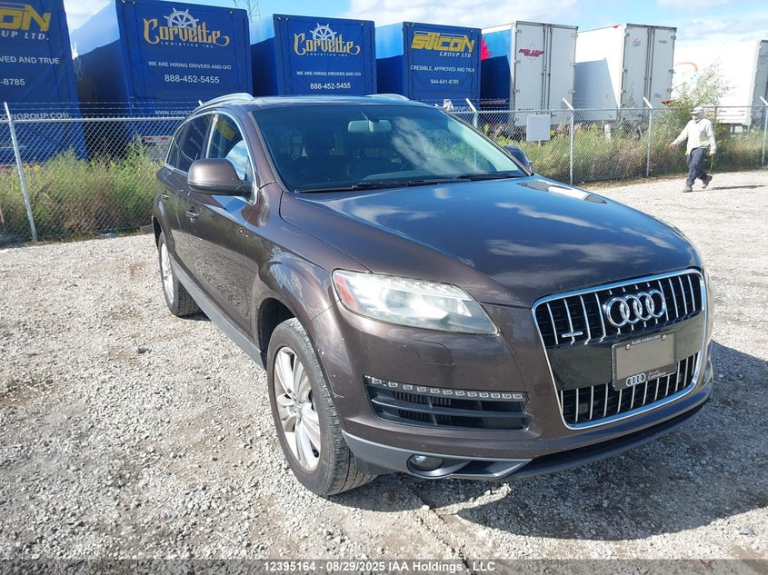 WA1LMCFE7BD005675 2011 Audi Q7 Premium Plus auction photo 1