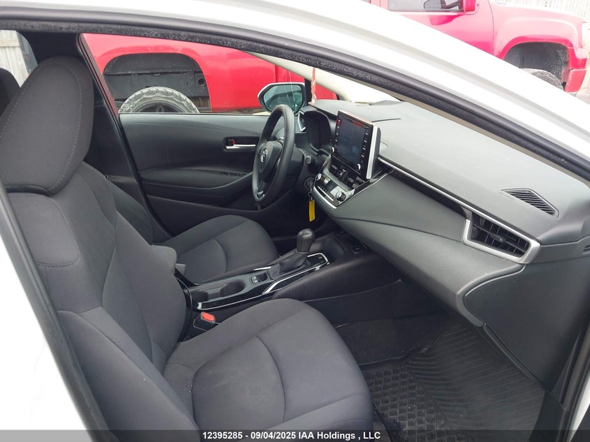5YFBPRBE1LP138819 2020 TOYOTA COROLLA photo no. 5
