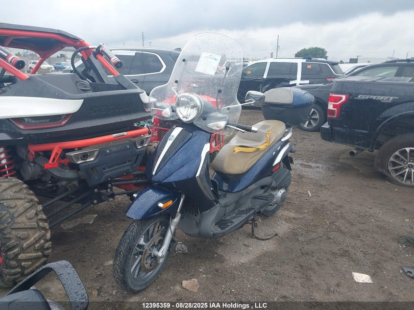 ZAPM289LXC5290101 2012 PIAGGIO BV photo no. 2
