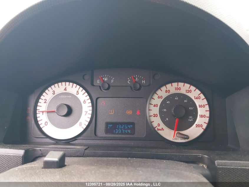 2011 Mazda Tribute I VIN: 4F2CY0C77BKM04242 Lot: 12395721