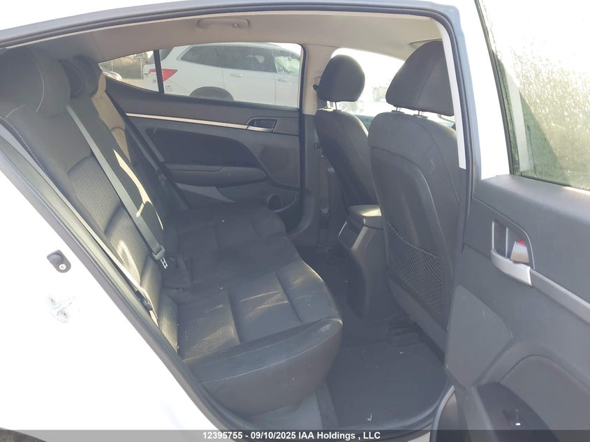 KMHD84LF4HU230156 2017 HYUNDAI ELANTRA photo no. 8