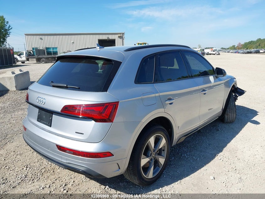 WA1AAAFY7P2162933 2023 AUDI Q5 photo no. 4