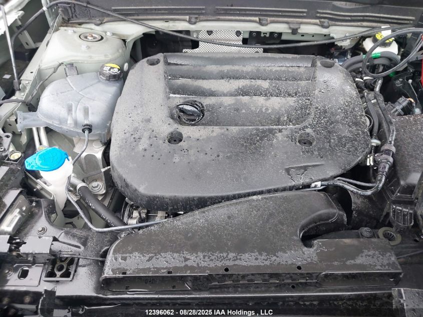 2025 Volvo Xc40 B5 Plus Dark Theme VIN: YV4L12UC0S2559627 Lot: 12396062