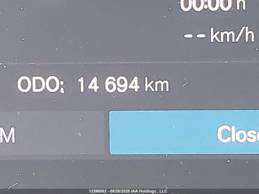 2025 Volvo Xc40 B5 Plus Dark Theme VIN: YV4L12UC0S2559627 Lot: 12396062