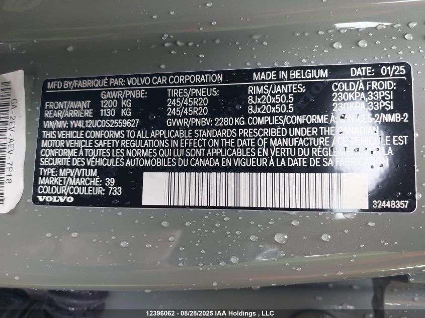 2025 Volvo Xc40 B5 Plus Dark Theme VIN: YV4L12UC0S2559627 Lot: 12396062