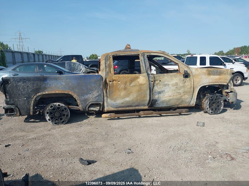 1GC4YNEY1NF134672 2022 CHEVROLET SILVERADO photo no. 12