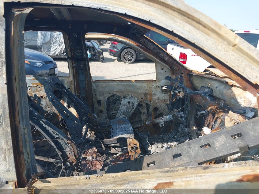 1GC4YNEY1NF134672 2022 CHEVROLET SILVERADO photo no. 5