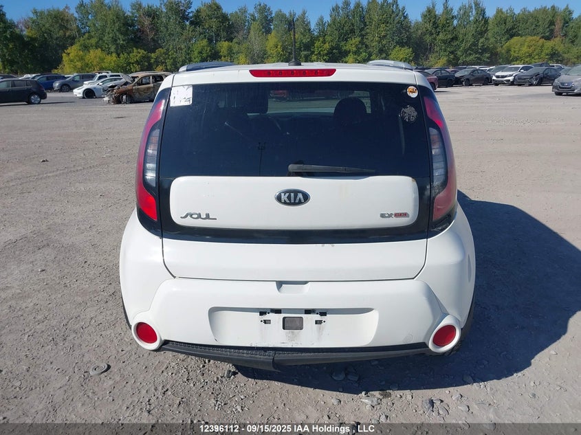 KNDJP3A58F7233359 2015 KIA SOUL photo no. 17