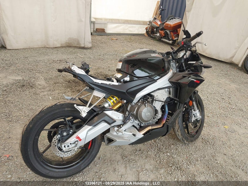 ZD4KSUM09NS000230 2022 APRILIA TUONO photo no. 4