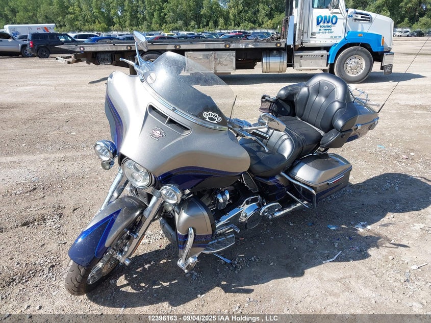 5HD1TEFA7HB951408 2017 HARLEY-DAVIDSON ELECTRA GLIDE photo no. 2