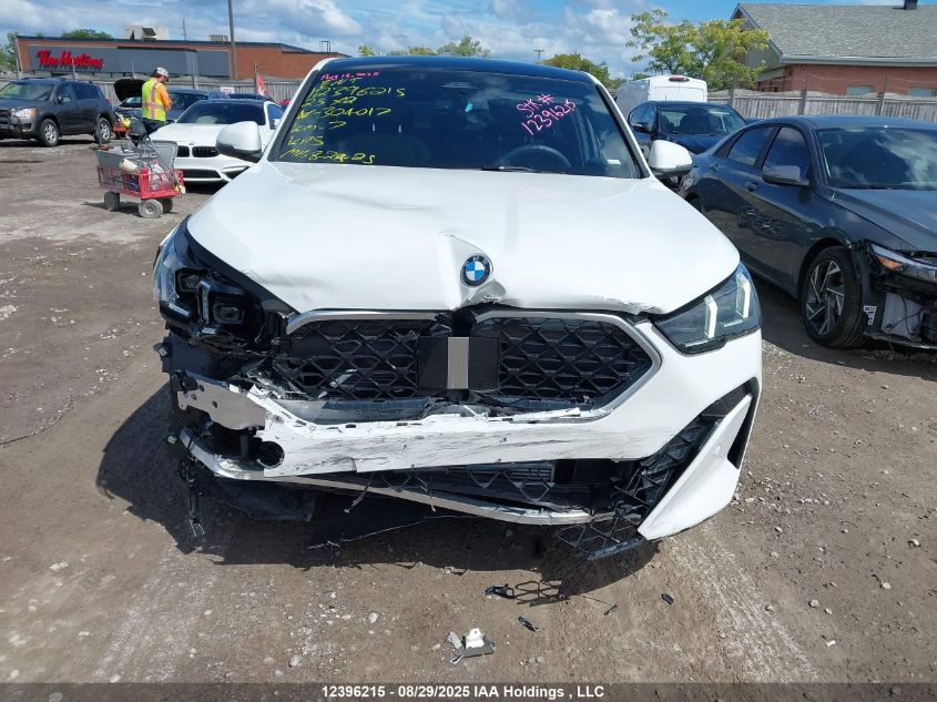 2025 BMW X2 xDrive28I VIN: WBX63GM05S5304017 Lot: 12396215